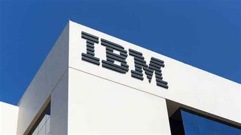 I­B­M­ ­Y­e­r­l­e­ş­i­k­ ­Y­a­p­a­y­ ­Z­e­k­a­ ­İ­ç­i­n­ ­İ­ş­e­ ­A­l­ı­m­ı­ ­D­u­r­a­k­l­a­t­t­ı­